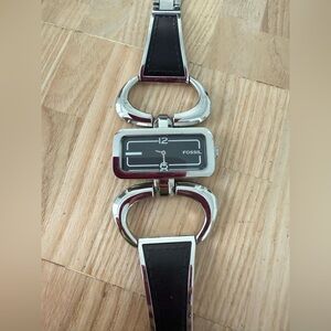 Rare Fossil ladies rectangular black dial stainless steel watch NEW BATTERY